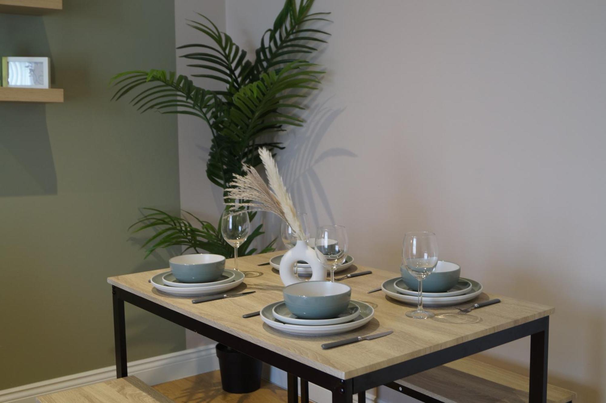 Appartamento Spacious Duplex With 2 Bathrooms With Free Wi-fi, Parking And Keyless Access, Sleeps Up To 9 - Perfect For Groups Birmingham